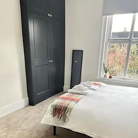 Prime Headingley Location