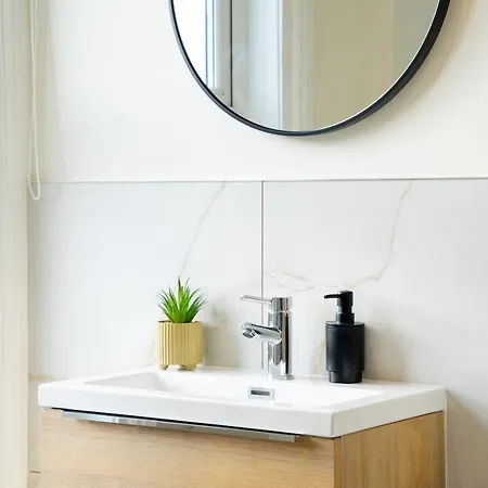 Prime Headingley Location